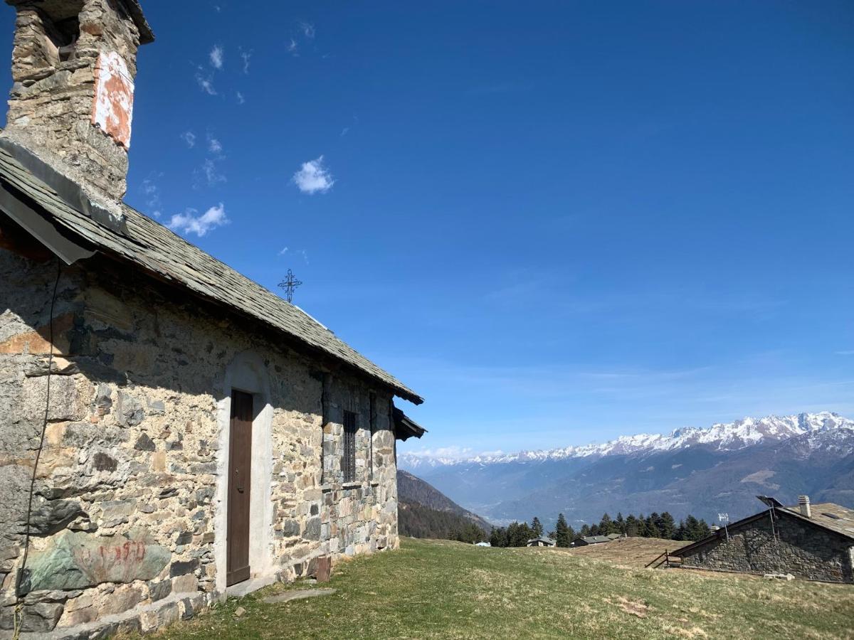 Chalet Baita Delle Favole Di Rosarita Berbenno di Valtellina Luaran gambar